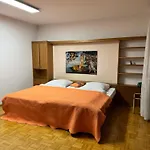 Casa Blanca Mit Privatem Schwimmbad 26 Grad Und Sauna Apartamento *