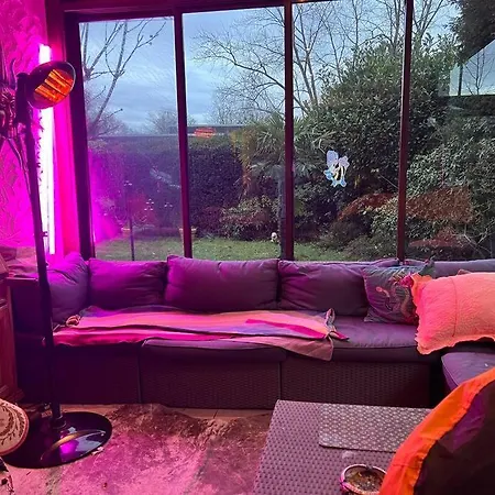 Casa Blanca Mit Privatem Schwimmbad 26 Grad Und Sauna * Duisburg