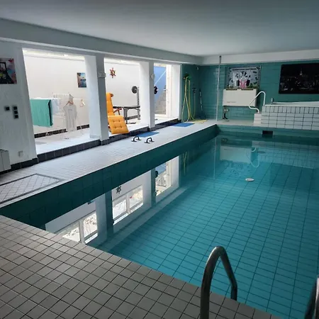 Casa Blanca Mit Privatem Schwimmbad 26 Grad Und Sauna アパート