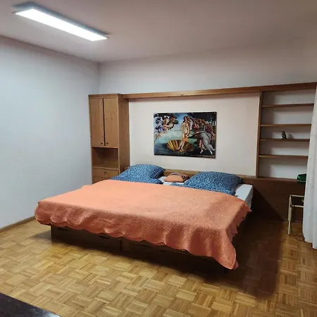 Casa Blanca Mit Privatem Schwimmbad 26 Grad Und Sauna Lägenhet Duisburg