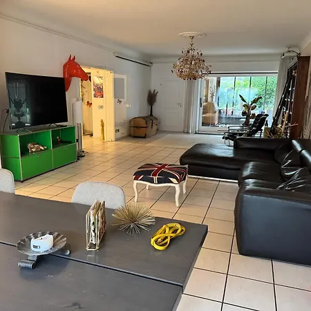 Casa Blanca Mit Privatem Schwimmbad 26 Grad Und Sauna Lägenhet Duisburg