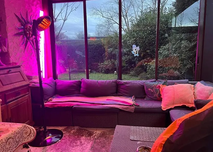 Casa Blanca Mit Privatem Schwimmbad 26 Grad Und Sauna * Duisburg