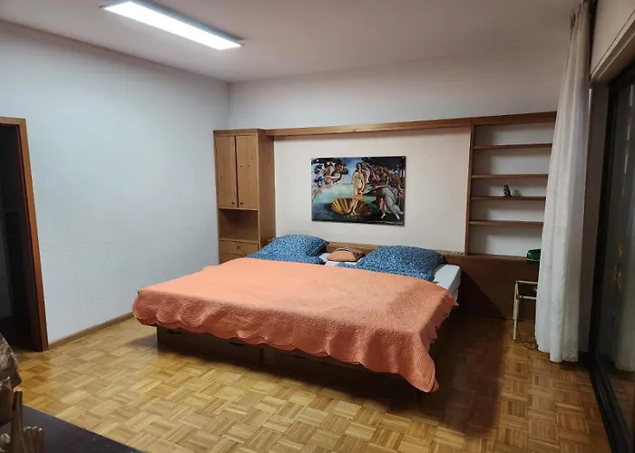 Casa Blanca Mit Privatem Schwimmbad 26 Grad Und Sauna Lägenhet Duisburg